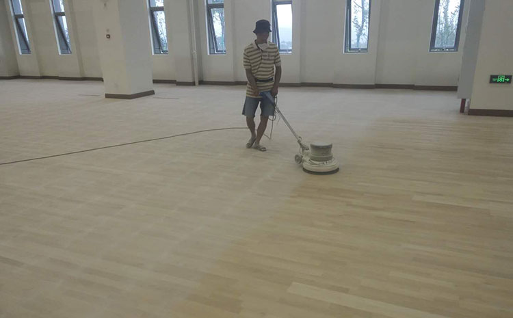 學校舞臺木地板主輔龍骨結構