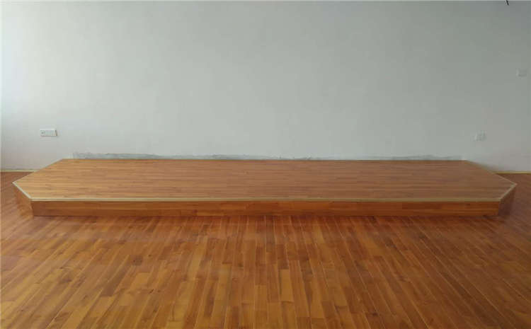 專業的籃球場木地板安裝工藝