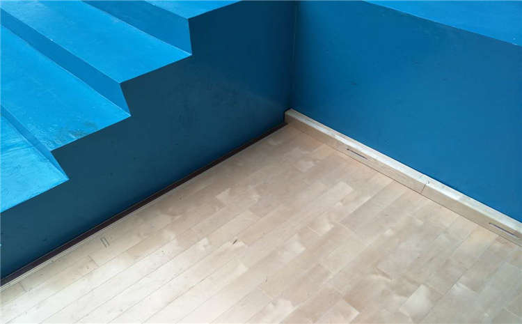 學校舞臺運動木地板怎么維修?