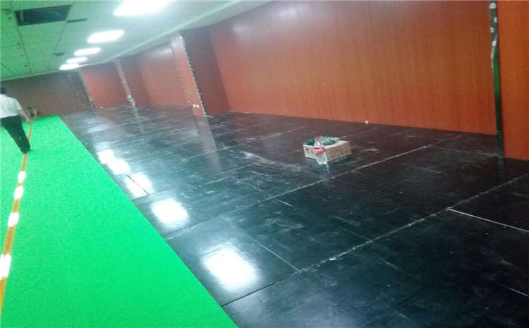 22厚NBA籃球場木地板每平米價(jià)格