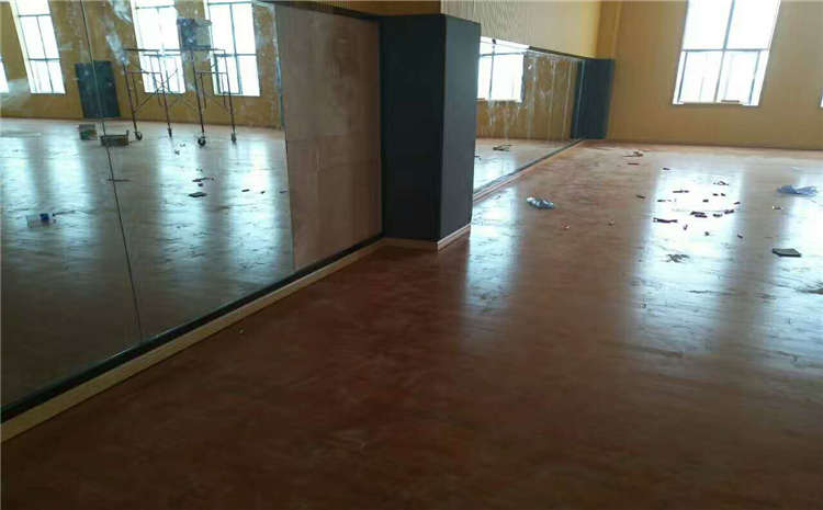 硬木企口舞臺木地板怎么保養?