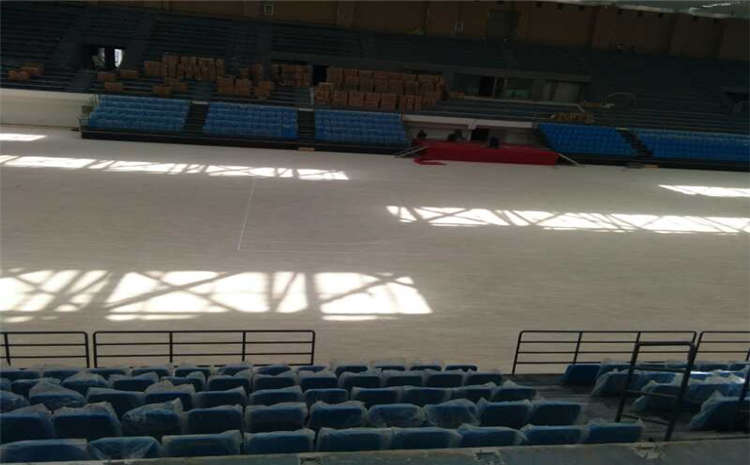 松木舞臺(tái)實(shí)木地板報(bào)價(jià)