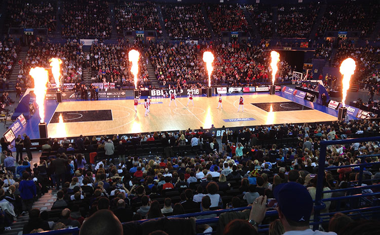 學校風雨操場運動地板安裝工藝