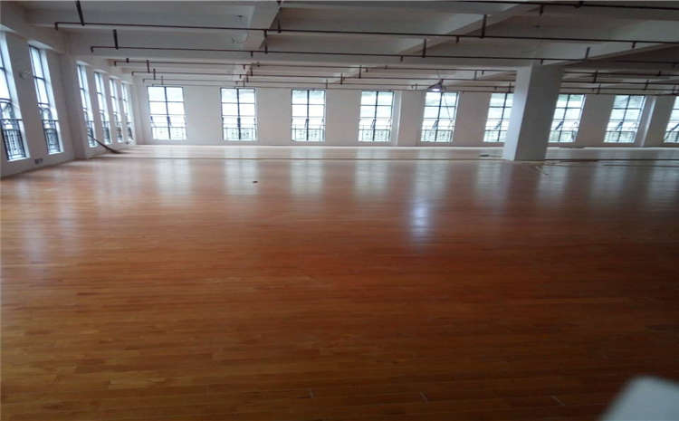 拼接板乒乓球館木地板每平米價格