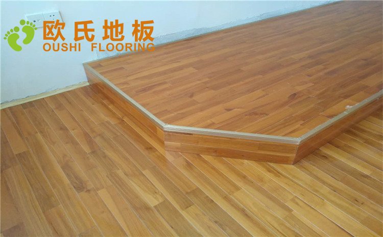 江西鷹潭第五中學舞蹈室木地板案例