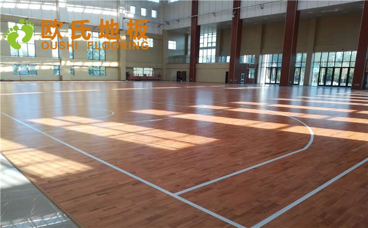 山東濰坊臨朐縣體育中心木地板圖片